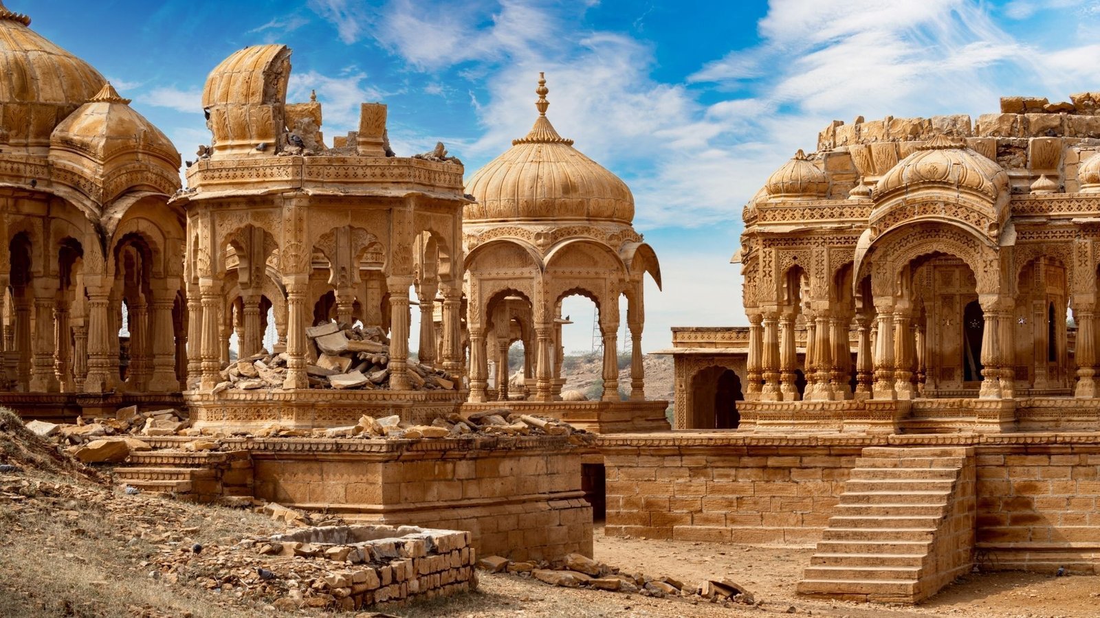 Best Cab Service for Outstation by Rajasthan Tour And Travels